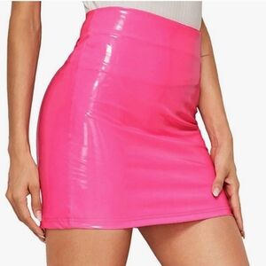 Makemechic Neon Pink Faux Leather Skirt Sz Small NWT